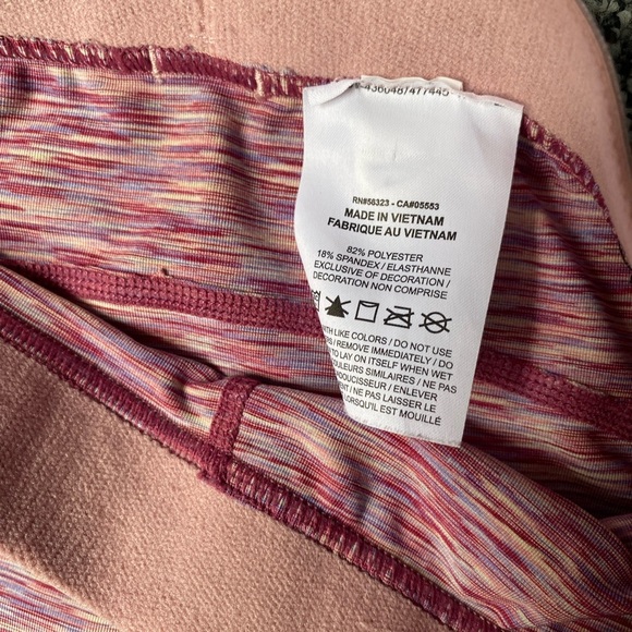 Nike Heathered Pink Athletic Leggings - Picture 3 of 7